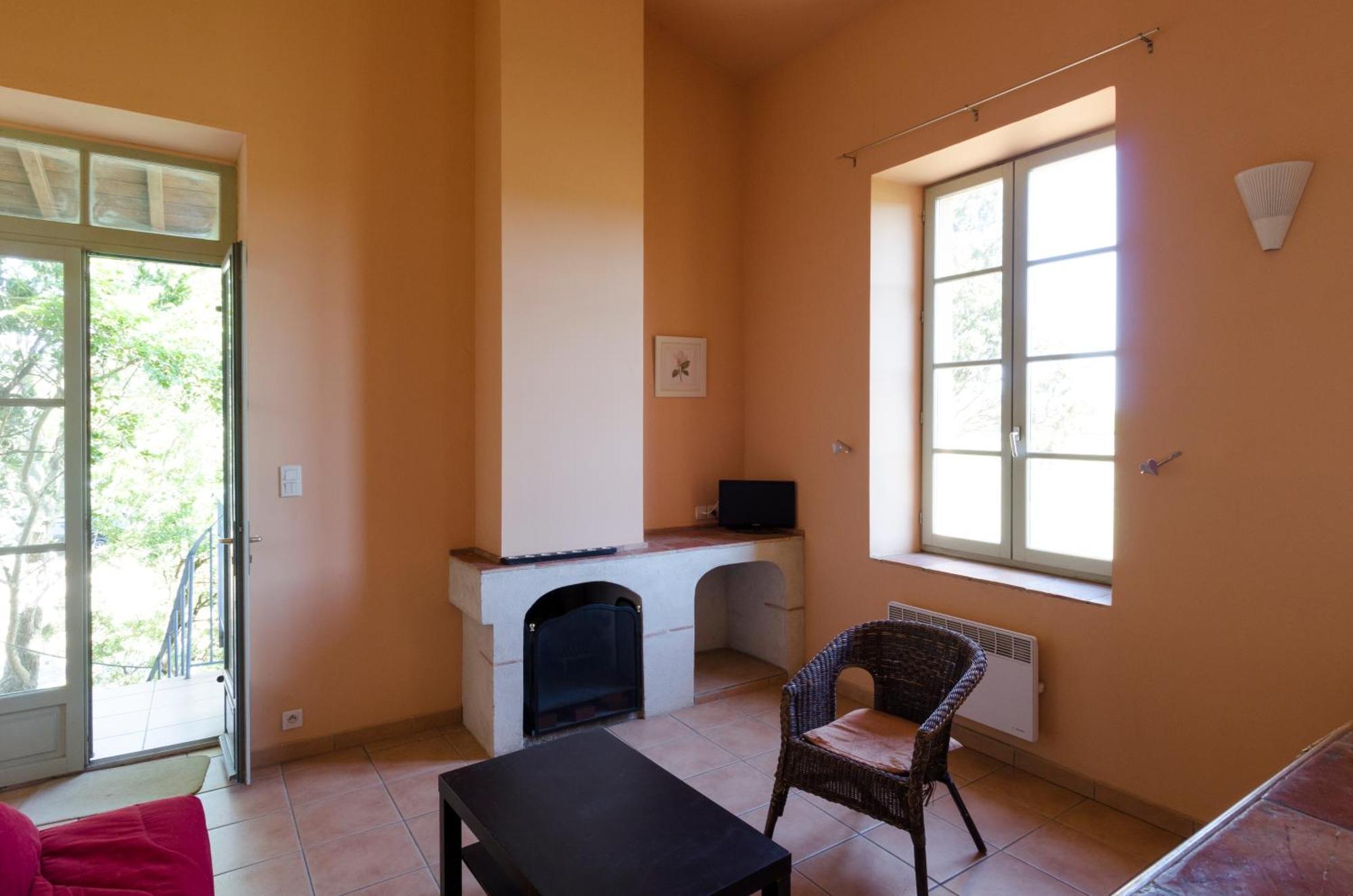 Chateau Pech-céleyran Salles-dʼAude